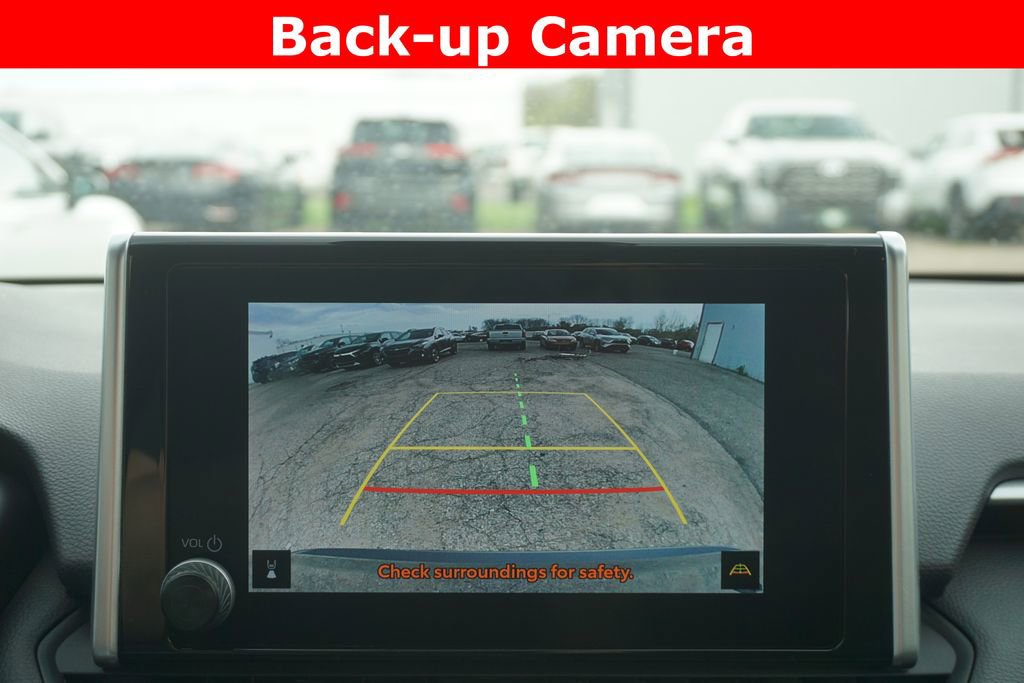 Used 2023 Toyota RAV4 LE AWD/4WD image 6