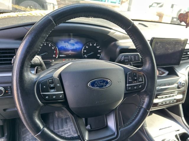 Used 2020 Ford Explorer XLT w/ Comfort Package AWD/4WD image 14