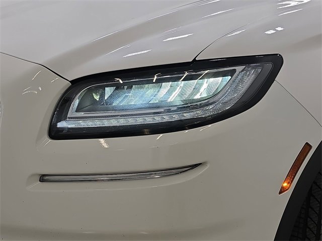 Used 2021 Lincoln Nautilus AWD w/ Equipment Group 101A image 30