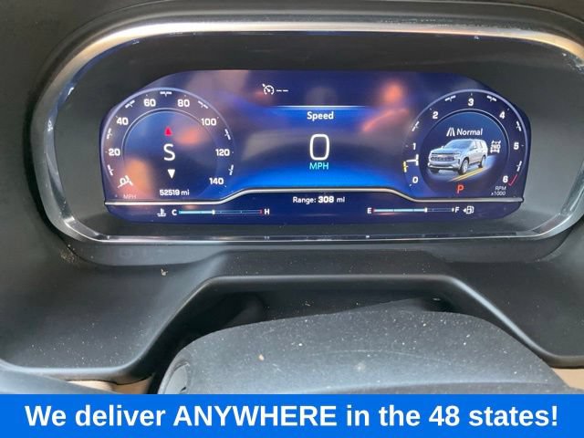 Used 2024 Chevrolet Suburban Premier AWD/4WD image 32