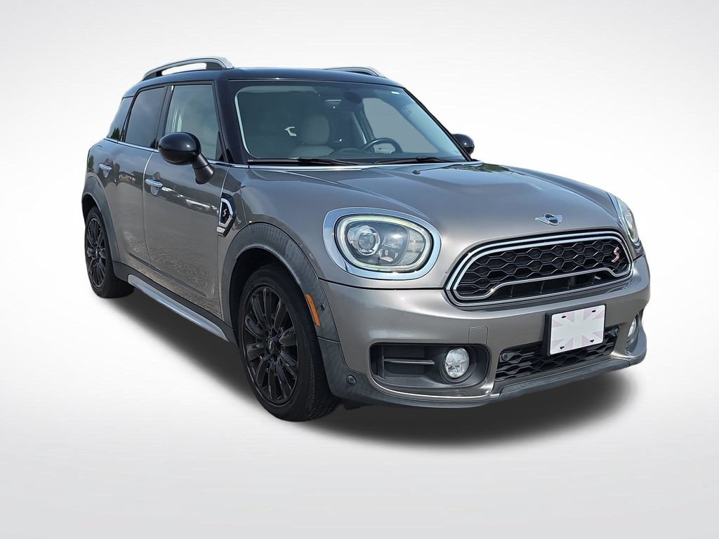 Used 2017 MINI Cooper Countryman S FWD image 9