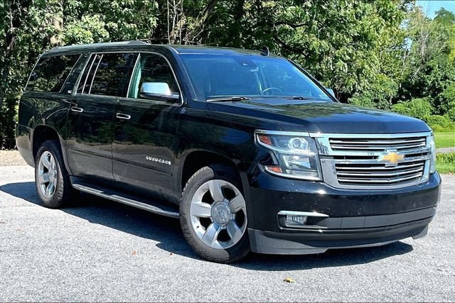 Used 2016 Chevrolet Suburban LTZ AWD/4WD image 2