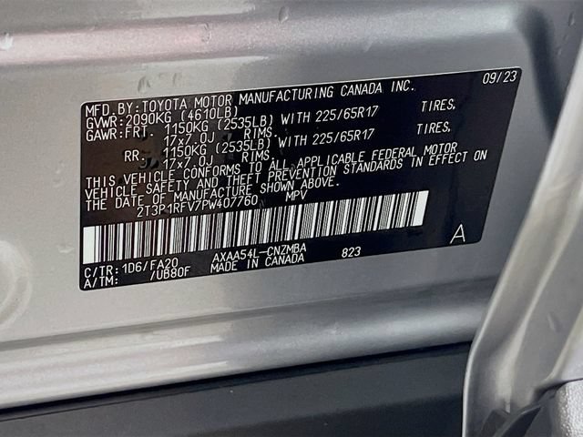 Used 2023 Toyota RAV4 XLE AWD/4WD image 32