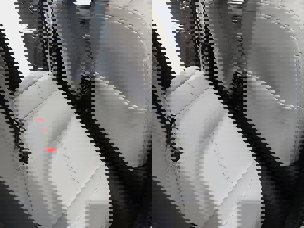 New 2025 Lexus UX 300h 300h Premium image 11