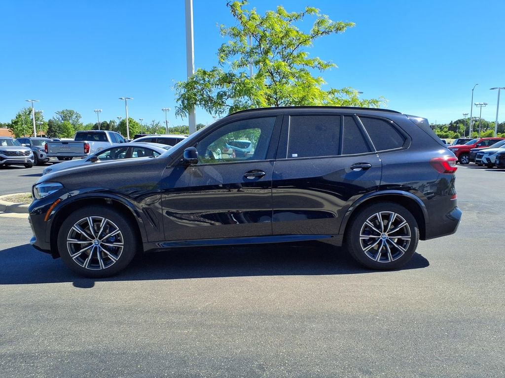 Used 2022 BMW X5 xDrive40i AWD/4WD image 5