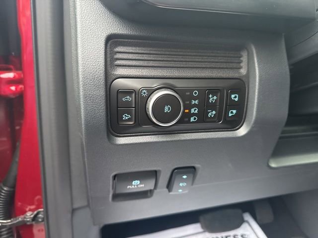 New 2026 Ford F350 Lariat w/ Lariat Premium Package image 9