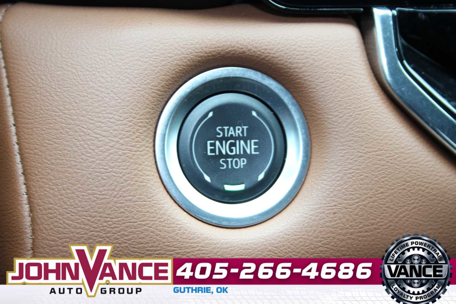 Used 2025 GMC Canyon AT4 w/ Technology Plus Package AWD/4WD image 40