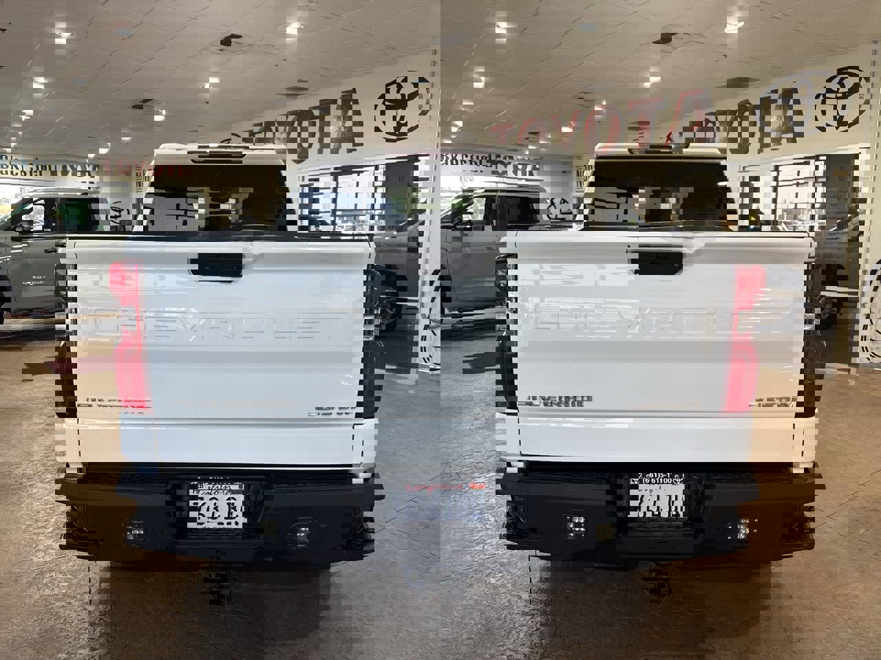 Used 2021 Chevrolet Silverado 1500 Custom image 9
