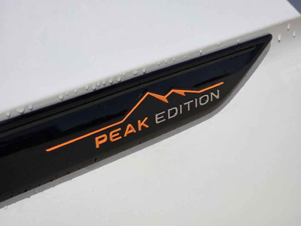 New 2026 Volkswagen Atlas Peak Edition AWD/4WD image 8