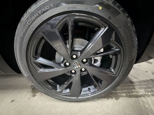 New 2026 Buick Envision Sport Touring image 33