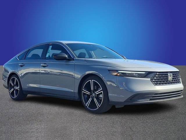 Used 2025 Honda Accord Sport image 3