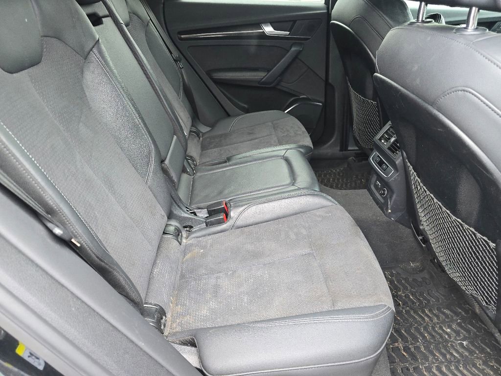Used 2022 Audi SQ5 Premium Plus w/ Premium Plus Package image 18