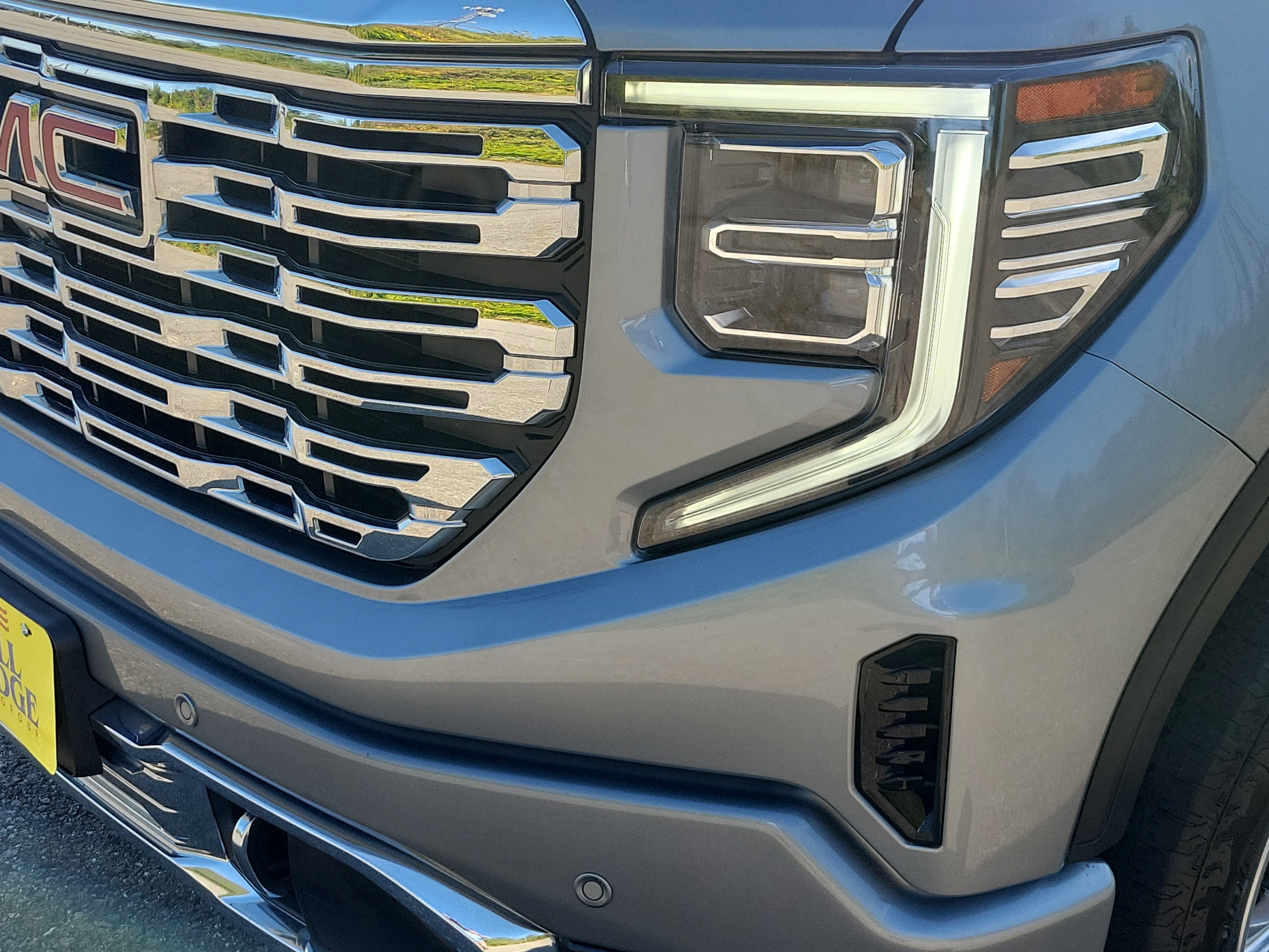 Used 2024 GMC Sierra 1500 Denali AWD/4WD image 9