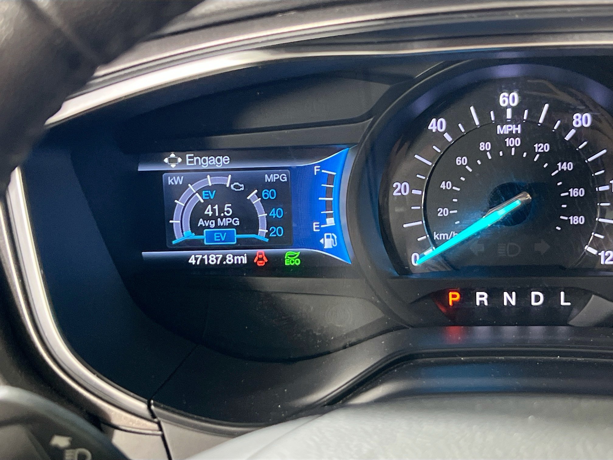 Used 2020 Ford Fusion SEL FWD image 12