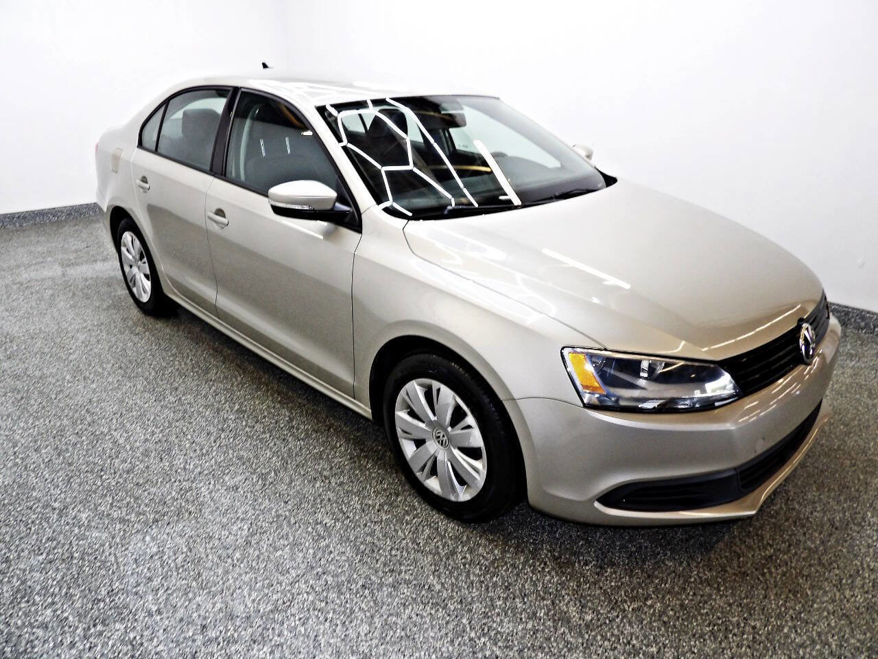 Used 2014 Volkswagen Jetta SE FWD image 3