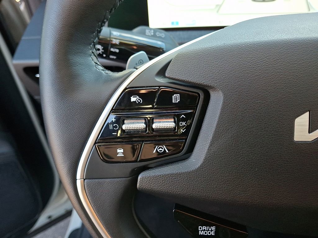 Used 2024 Kia EV6 Light image 21