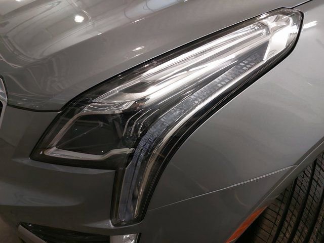 Used 2025 Cadillac XT5 Sportv w/ LPO, Floor Liner Package image 32