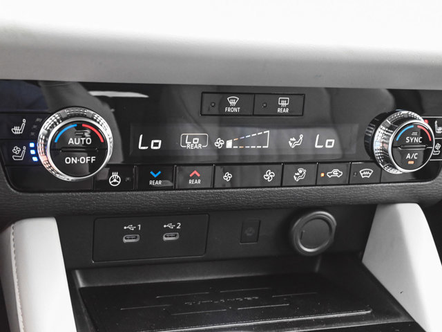 New 2025 Mitsubishi Outlander AWD image 19