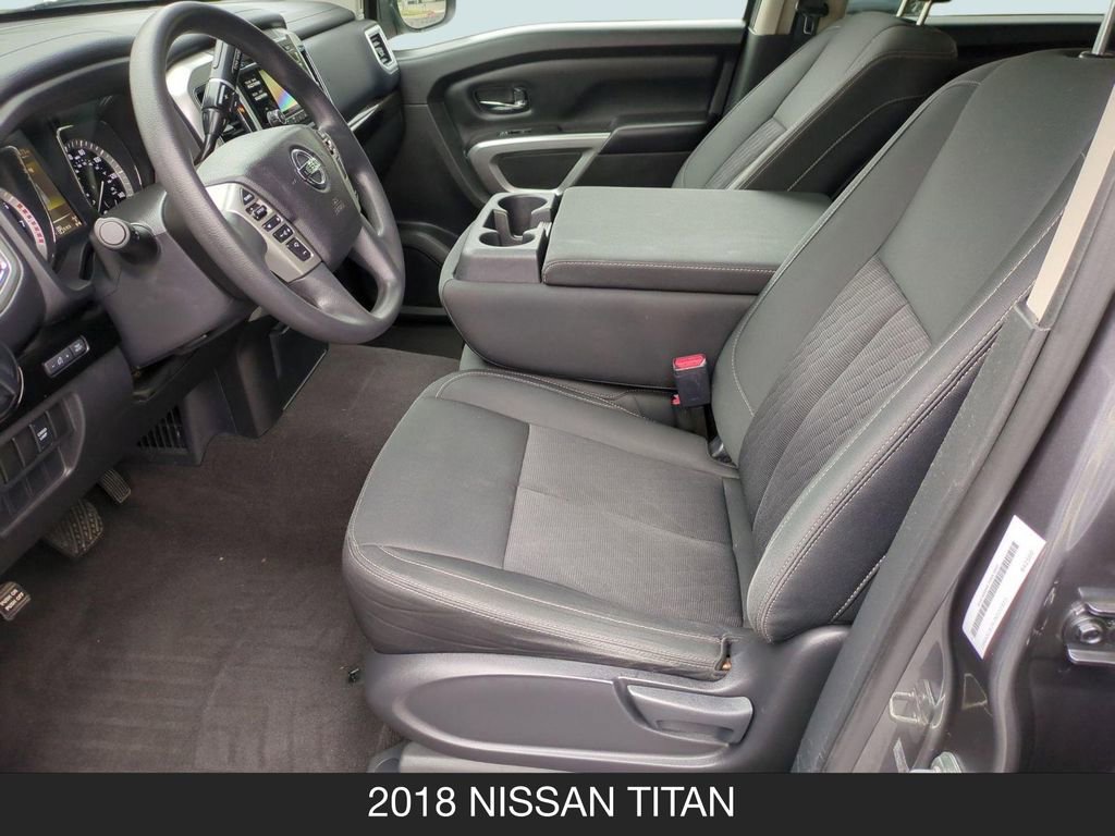 Used 2018 Nissan Titan SV AWD/4WD image 14