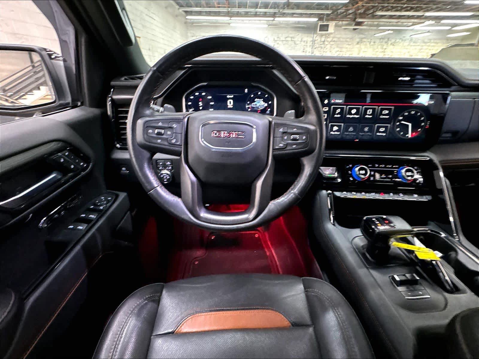 Used 2023 GMC Sierra 1500 AT4 w/ AT4 Premium Package AWD/4WD image 8