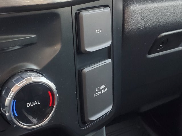Used 2023 Ford F250 Lariat w/ Lariat Ultimate Package AWD/4WD image 23