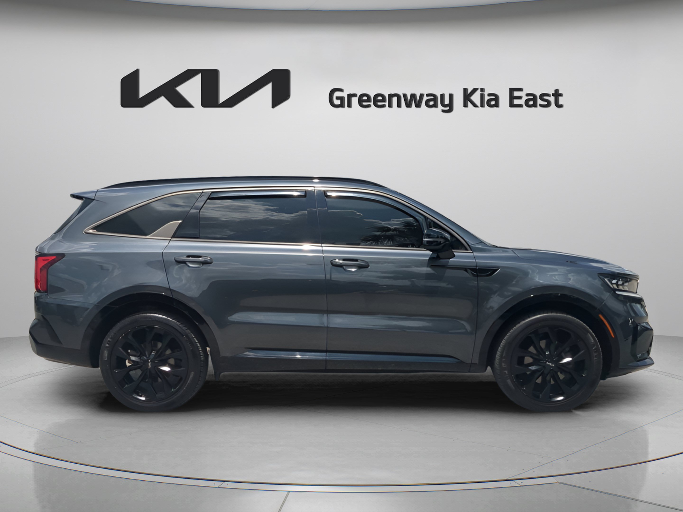Certified 2022 Kia Sorento SX FWD image 5