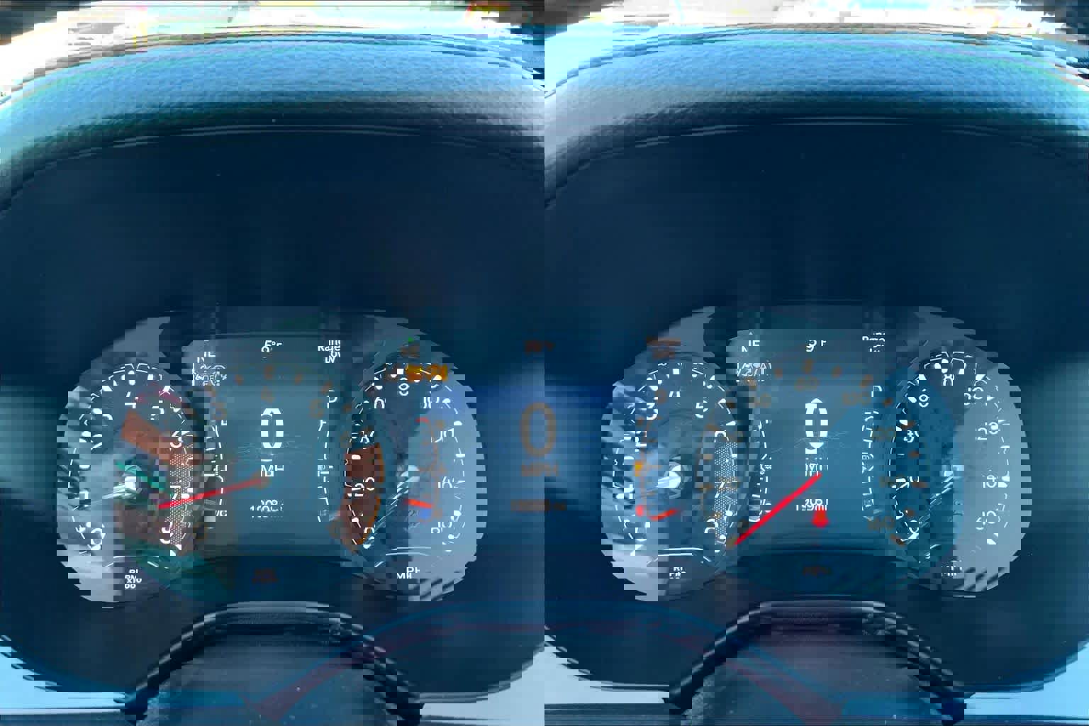 Used 2022 Jeep Compass Limited image 25