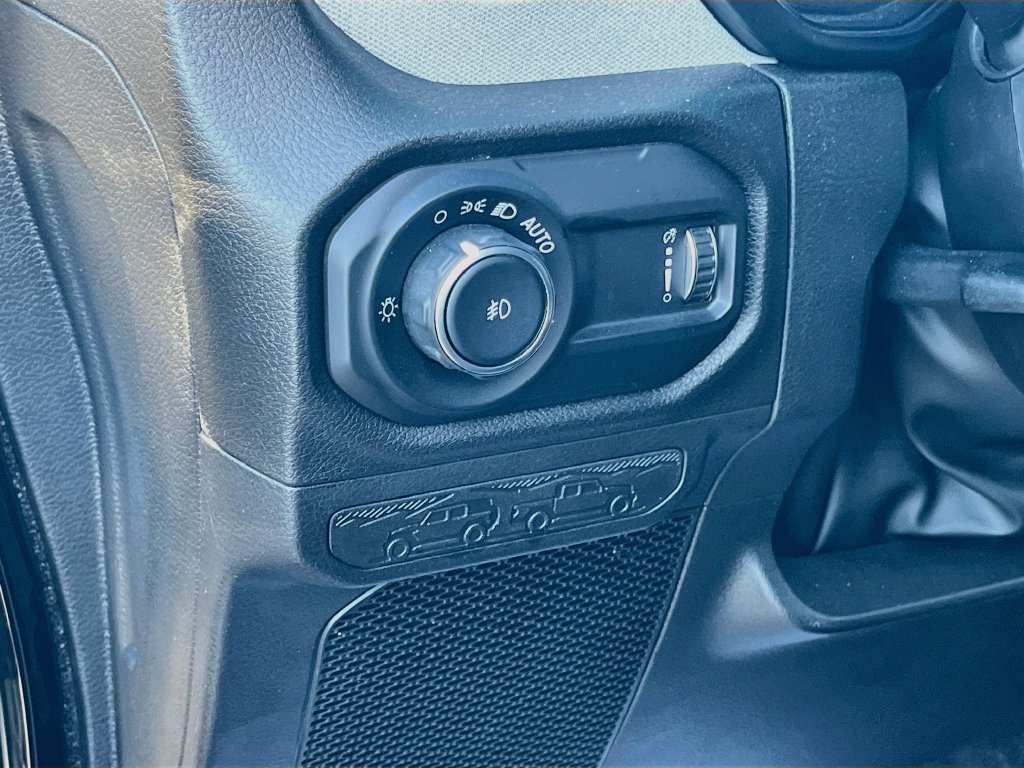Used 2026 Jeep Wrangler Unlimited Sport AWD/4WD image 10