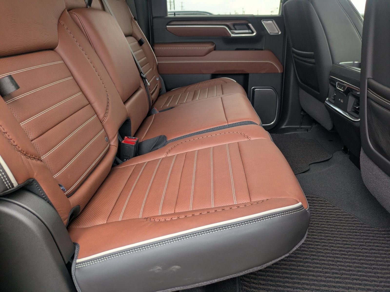 New 2026 GMC Sierra 2500 Denali Ultimate AWD/4WD image 31