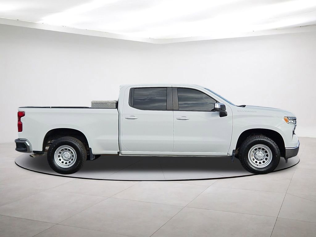 Used 2023 Chevrolet Silverado 1500 LT w/ Protection Package image 8