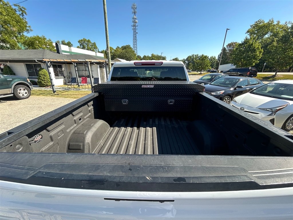 Used 2023 Chevrolet Silverado 1500 LTZ AWD/4WD image 5