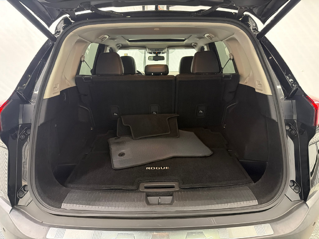 Used 2023 Nissan Rogue SL w/ SL Premium Package FWD image 20