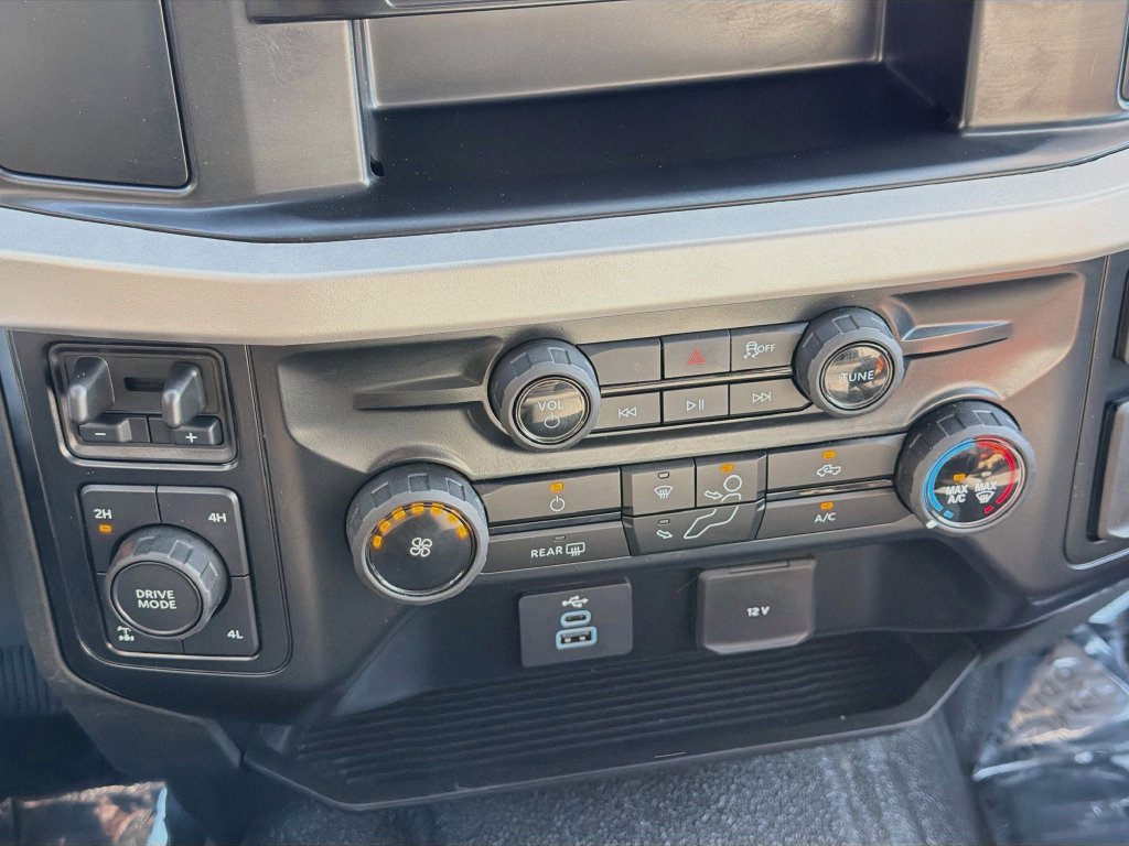 Used 2025 Ford F250 XL w/ FX4 Off-Road Package AWD/4WD image 17