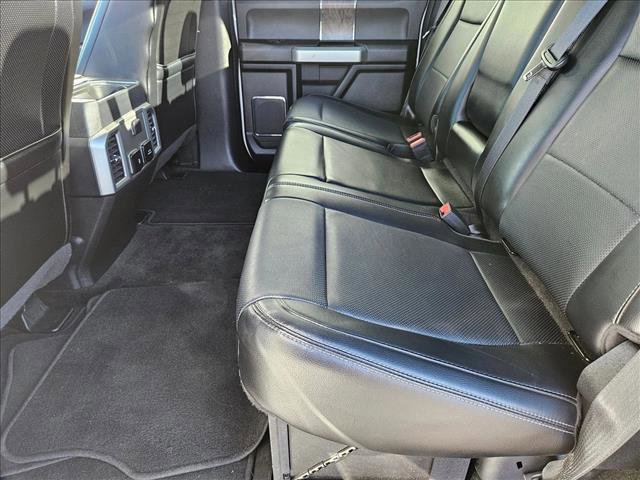 Used 2018 Ford F250 Lariat w/ Chrome Package image 17