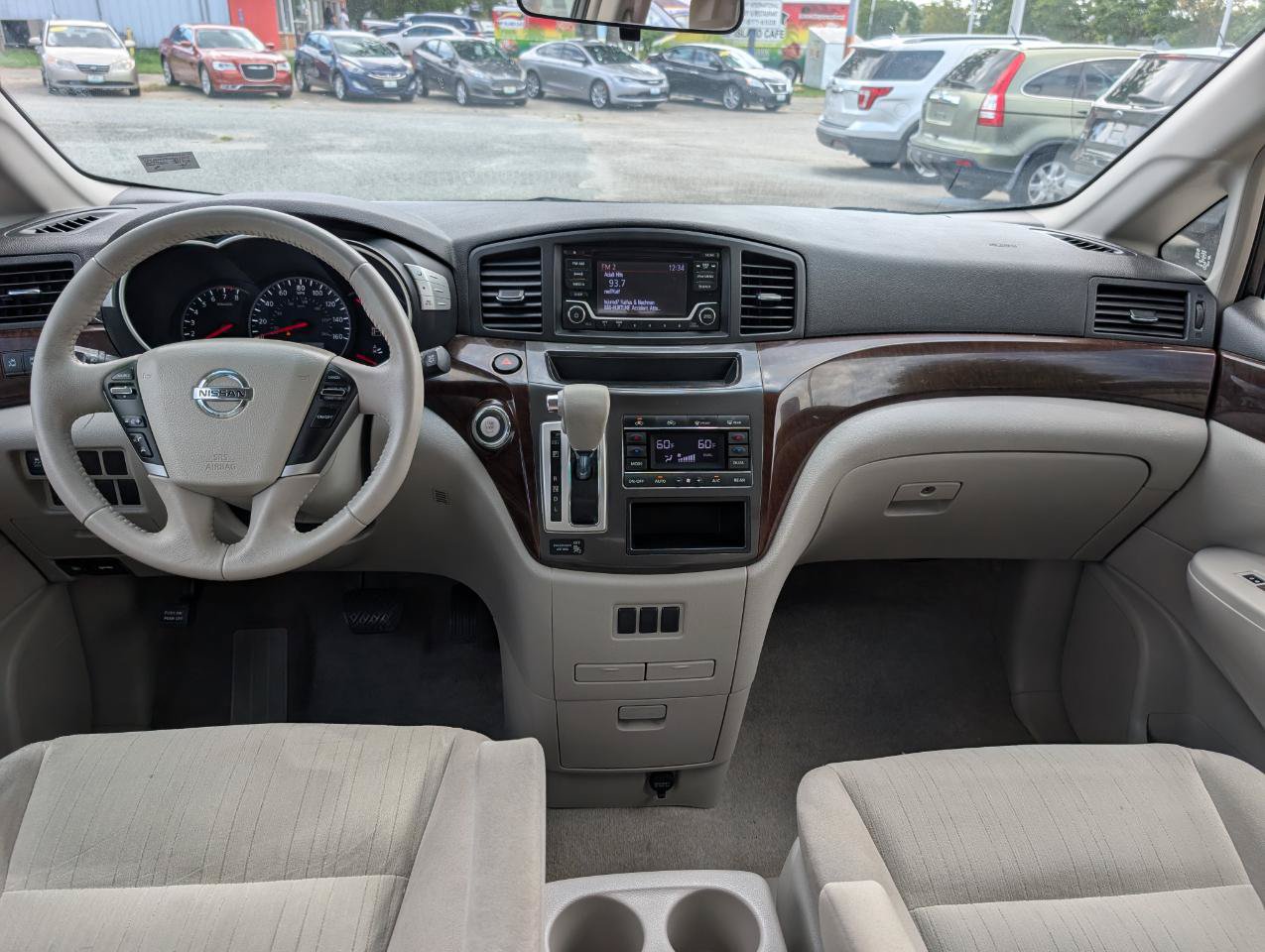 Used 2017 Nissan Quest SV FWD image 32