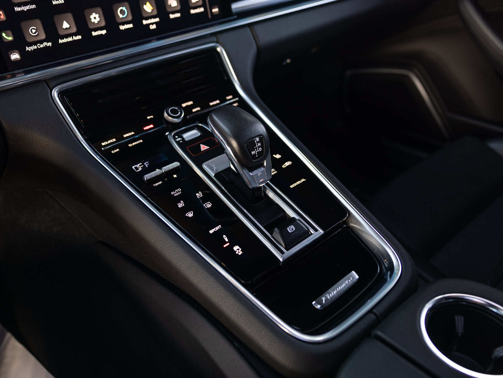 Certified 2022 Porsche Panamera 4S AWD/4WD image 29