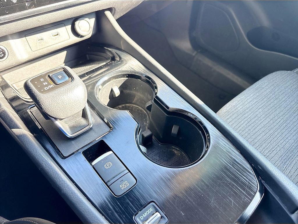 Used 2021 Nissan Rogue S image 16