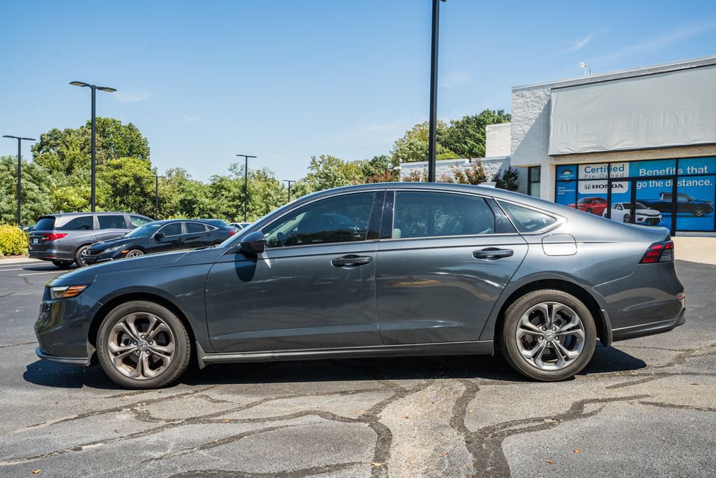 Used 2024 Honda Accord EX image 4