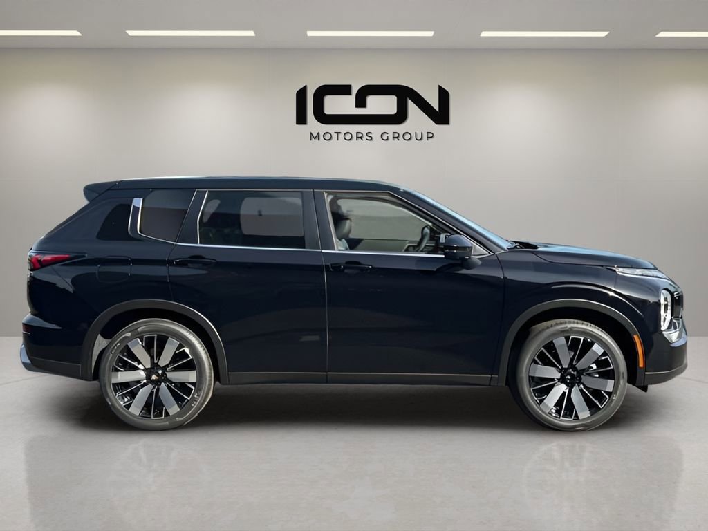 New 2026 Mitsubishi Outlander SE AWD/4WD image 6