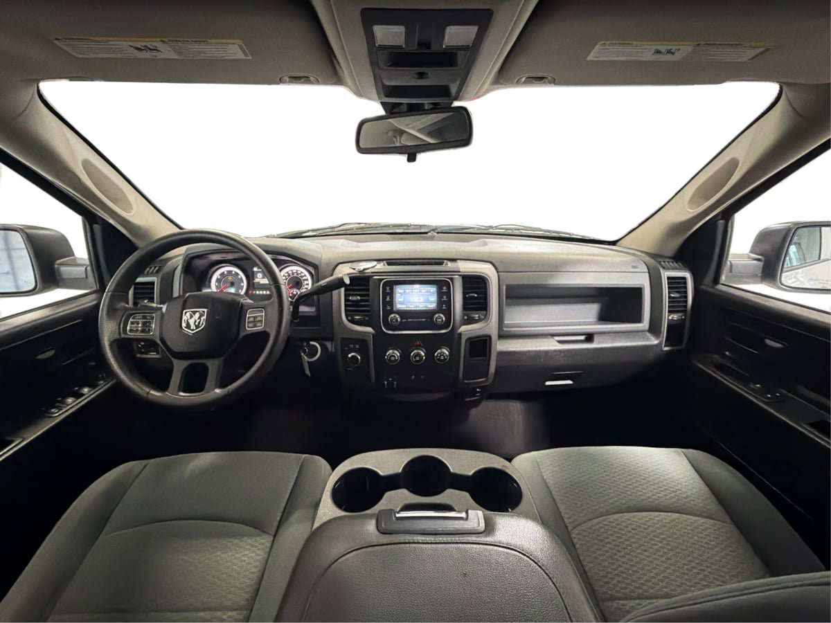 Used 2014 RAM 1500 Express AWD/4WD image 25