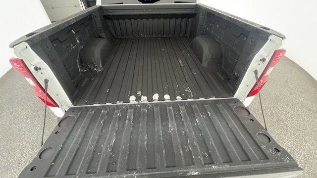 Used 2023 Chevrolet Silverado 1500 Custom image 44