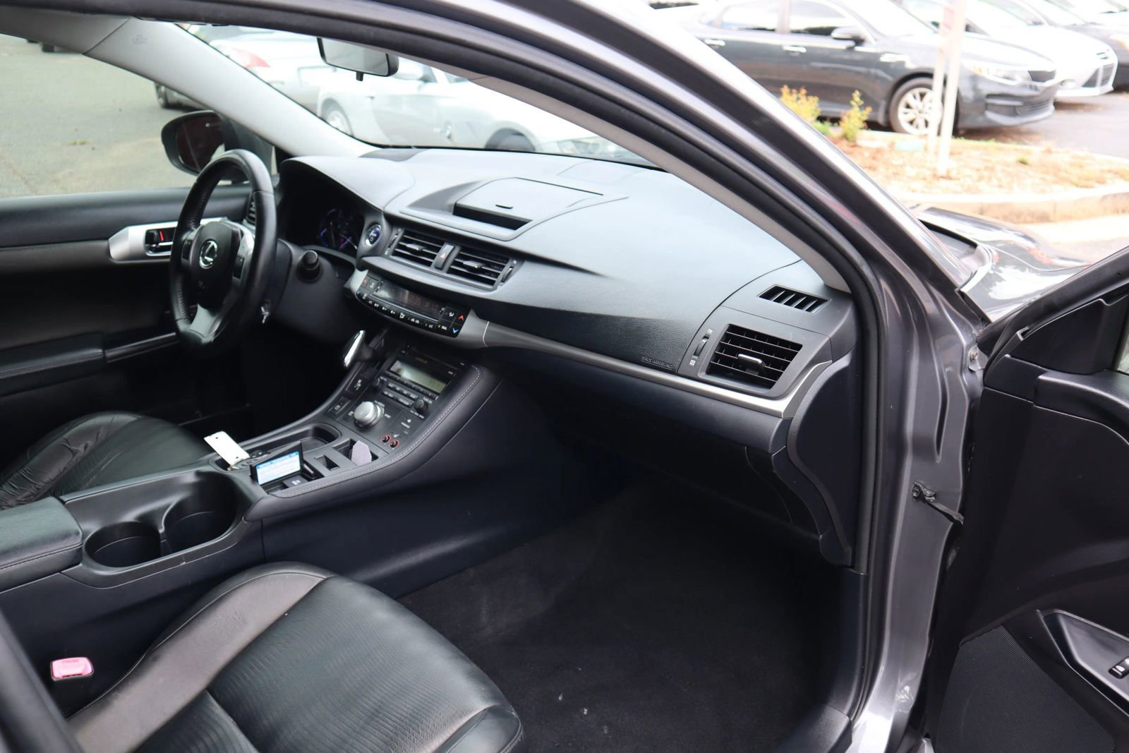 Used 2012 Lexus CT 200h image 15