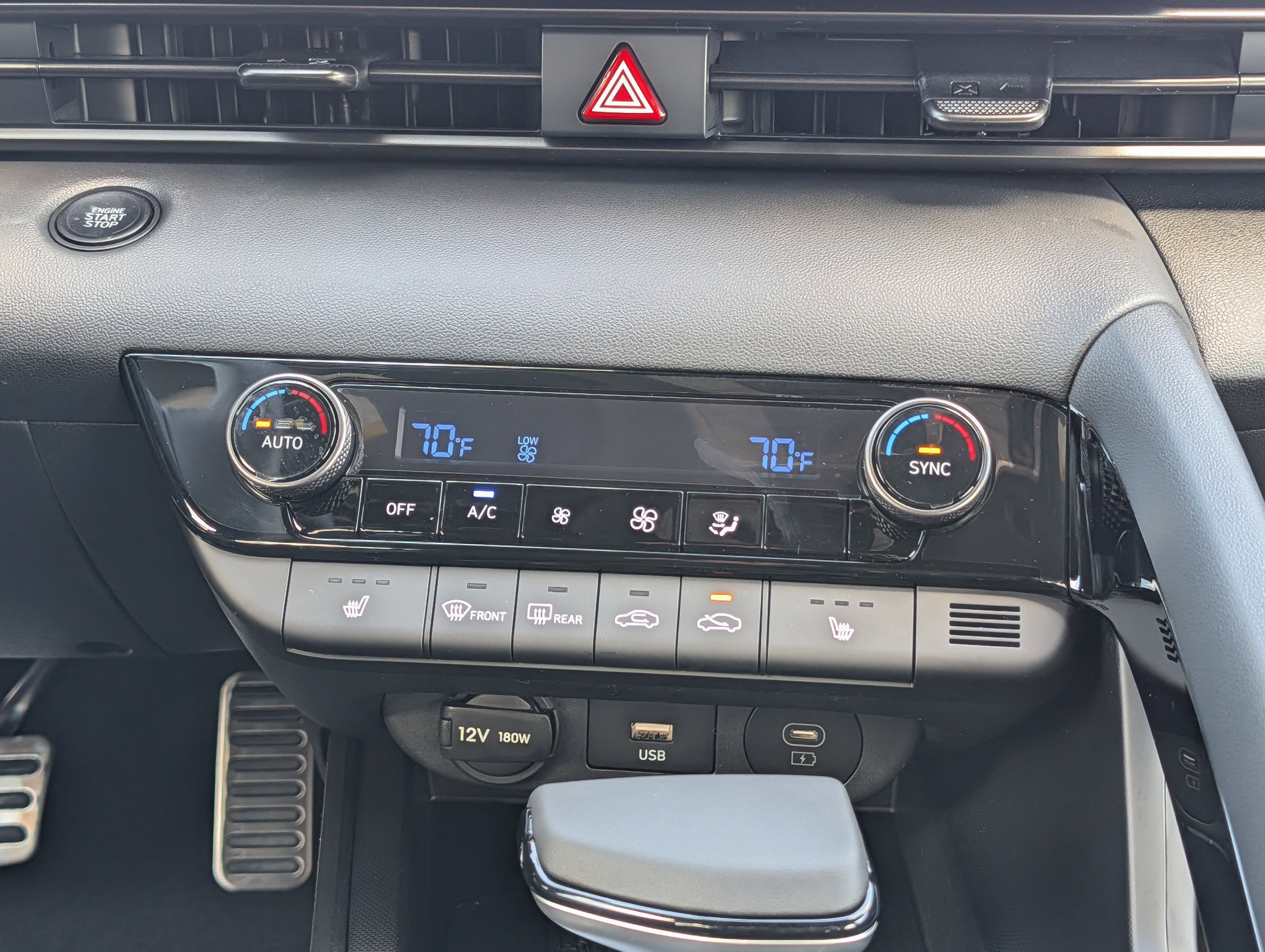 New 2026 Hyundai Elantra SEL Sport FWD image 11