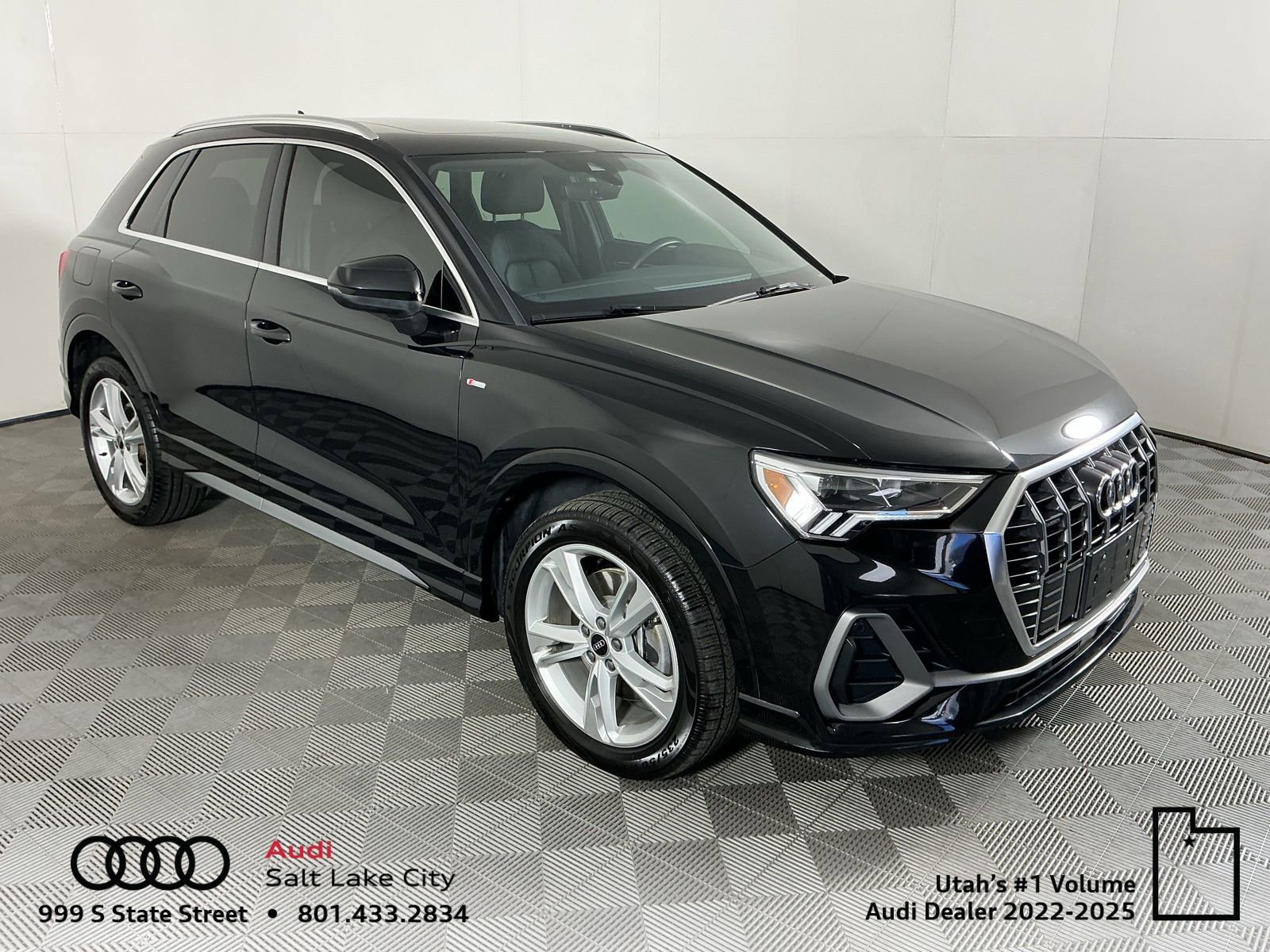 Used 2022 Audi Q3 2.0T Premium Plus AWD/4WD image 1