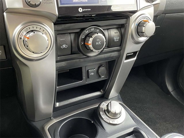 Used 2024 Toyota 4Runner SR5 Premium image 29