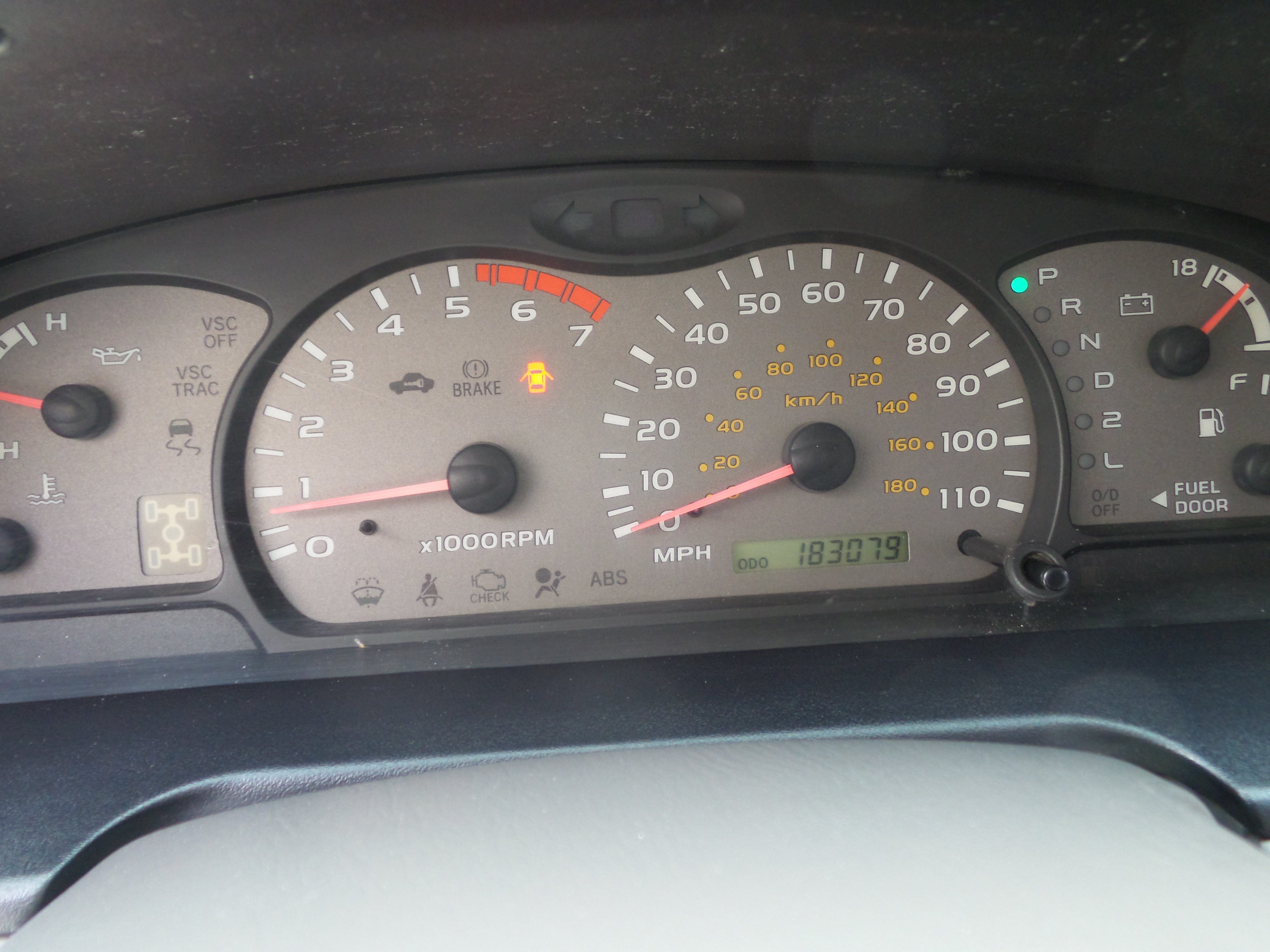 Used 2001 Toyota Sequoia SR5 AWD/4WD image 39