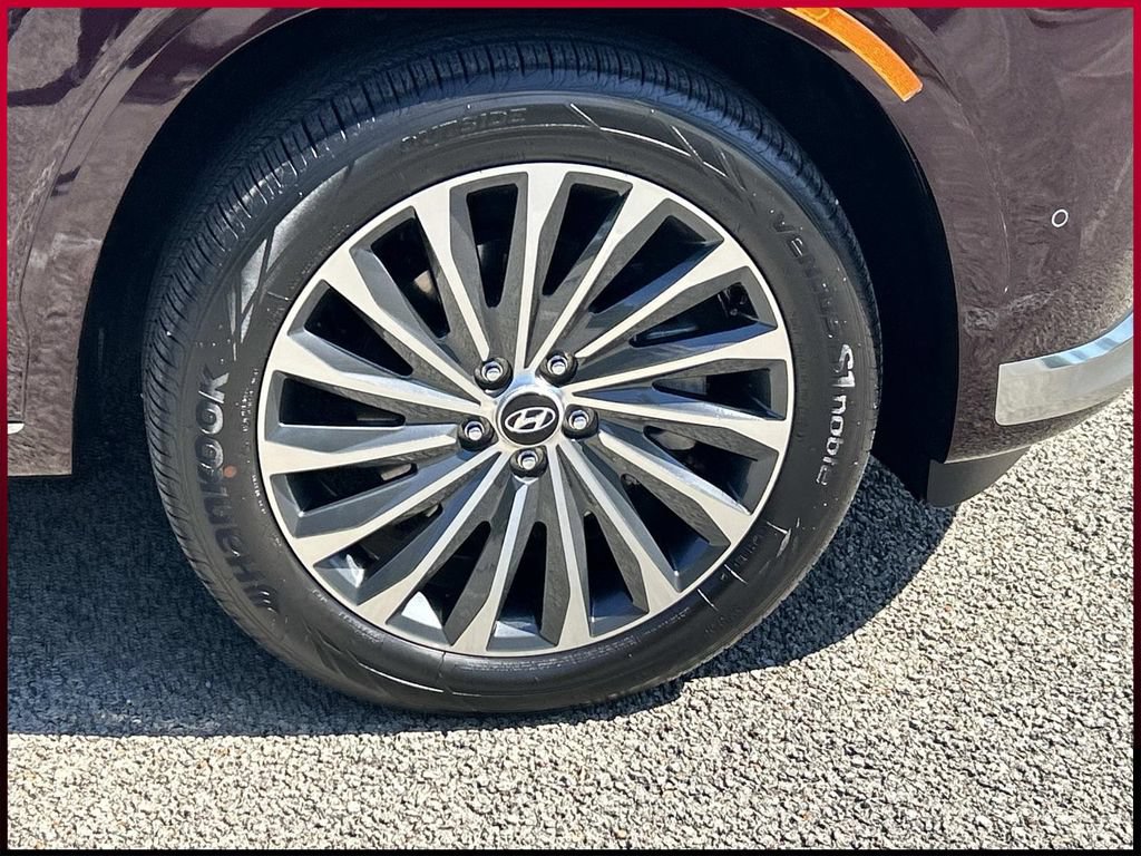 Used 2024 Hyundai Palisade Calligraphy FWD image 9