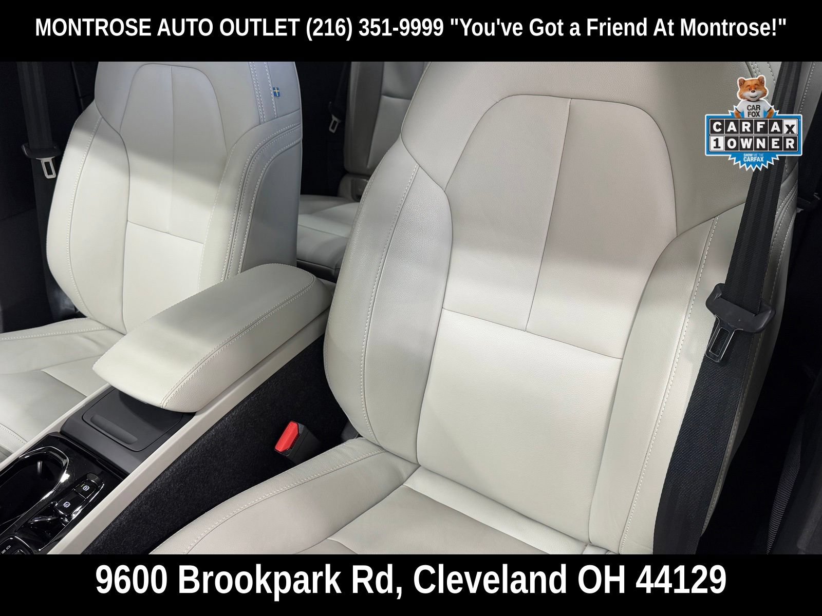 Used 2024 Volvo XC40 B5 Ultimate w/ Protection Package Premier AWD/4WD image 31