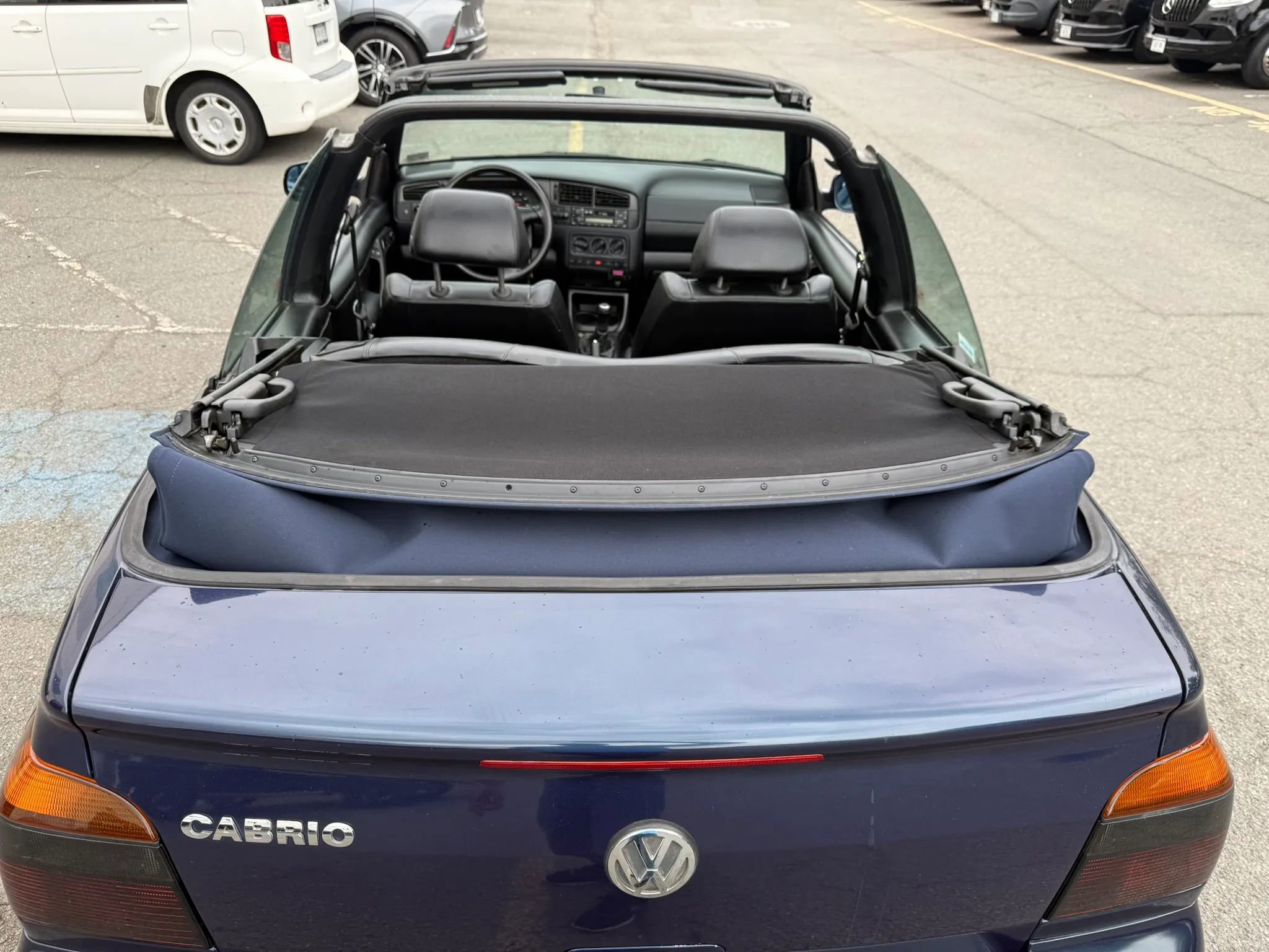 Used 2000 Volkswagen Cabrio GLS FWD image 17