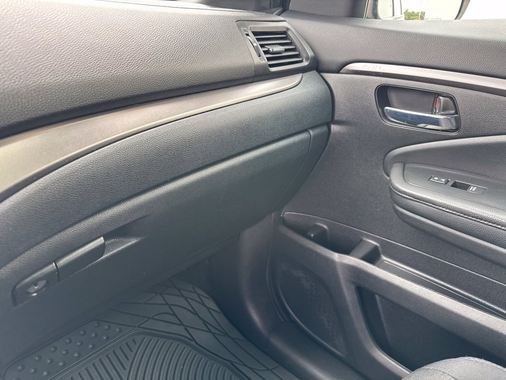 Used 2021 Honda Passport Sport image 27